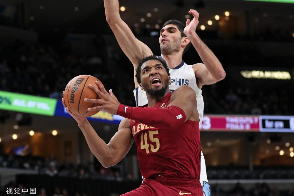 这场胜利正 这场胜利正